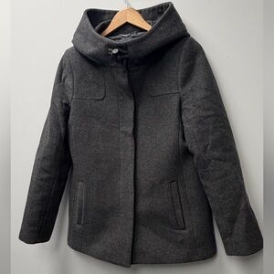 Aritzia Babaton Brady Coat